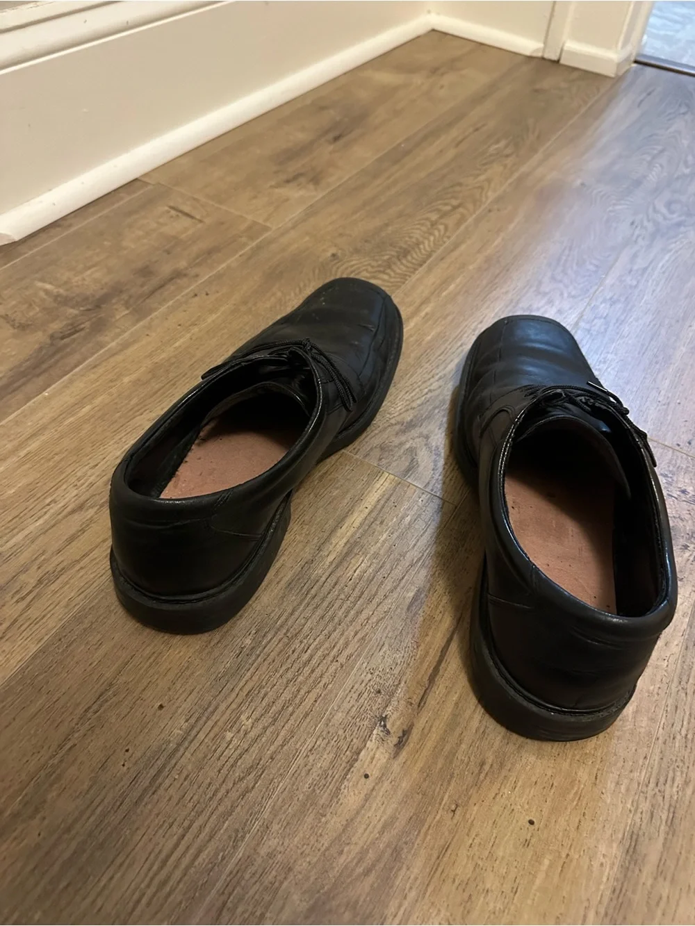 Bostonian Black Men's Lace-Up Oxfords